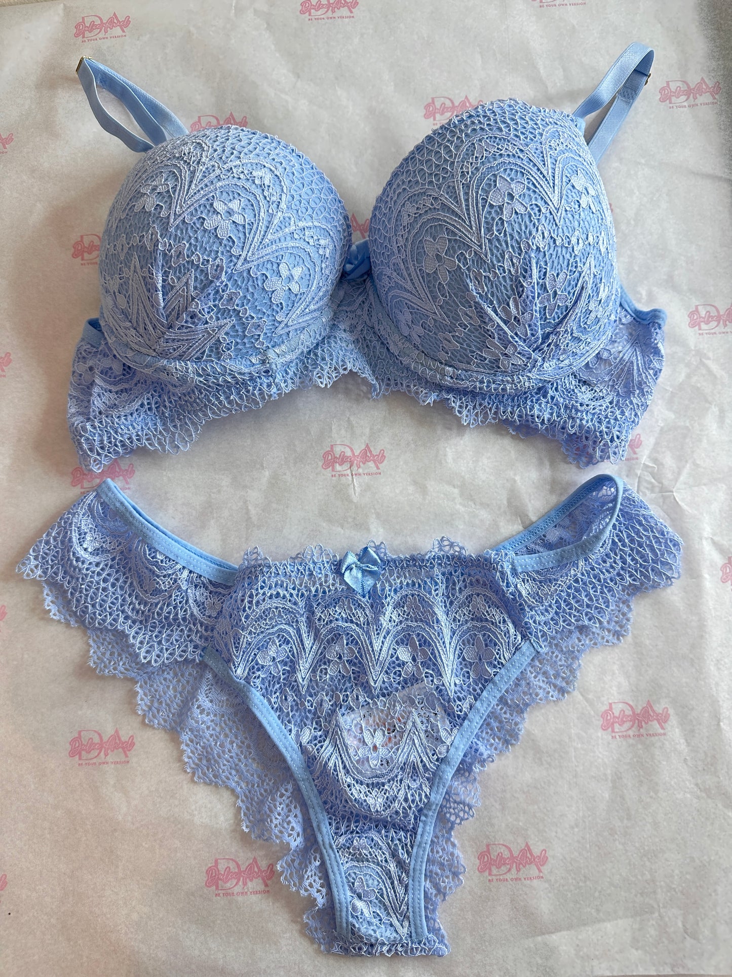 Libra Lingerie Set